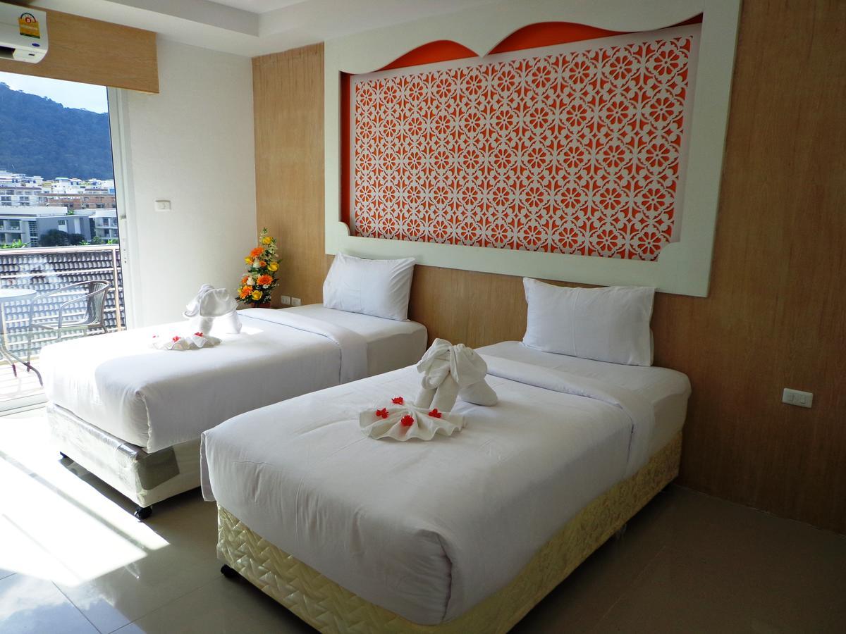 Red Sapphire Hotel Patong Extérieur photo
