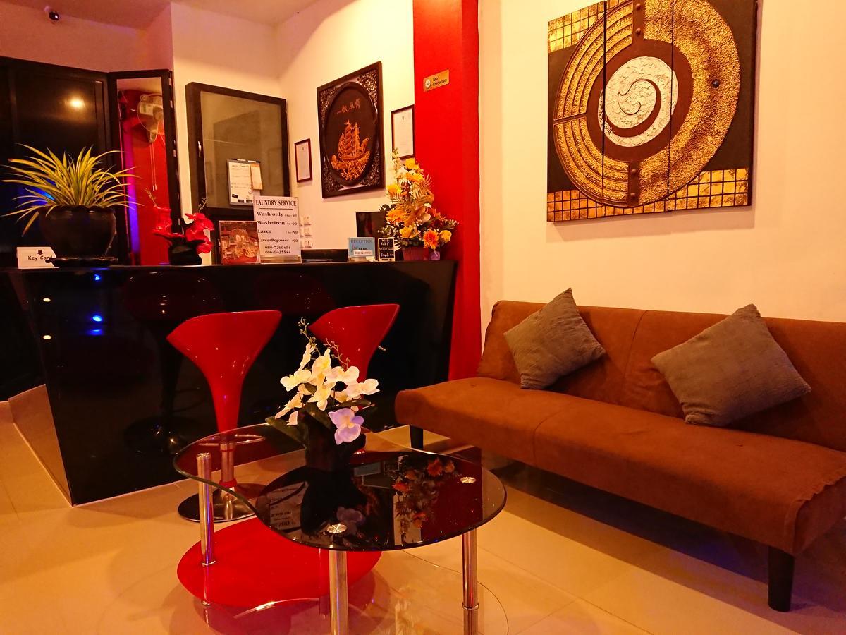 Red Sapphire Hotel Patong Extérieur photo