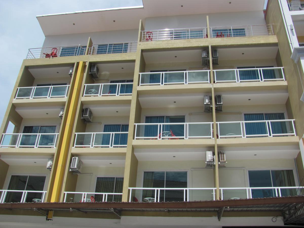 Red Sapphire Hotel Patong Extérieur photo