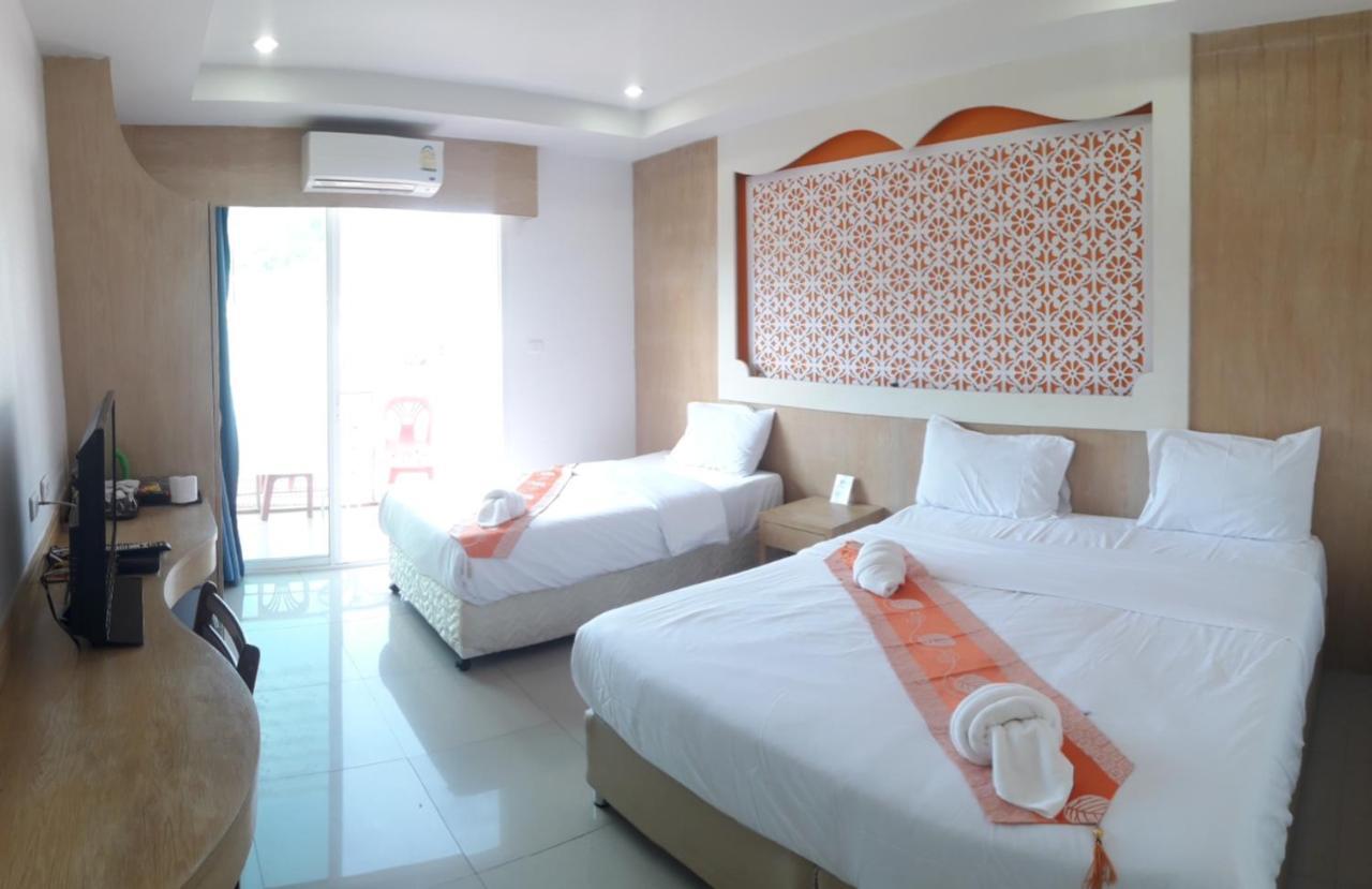 Red Sapphire Hotel Patong Extérieur photo